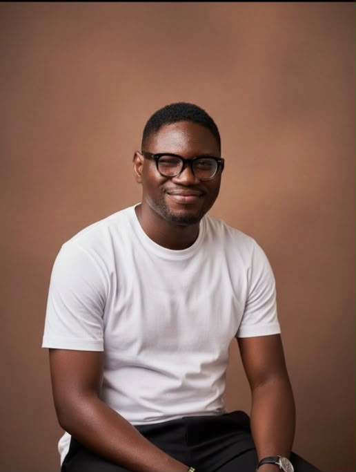 Portrait of Olawale Atanda